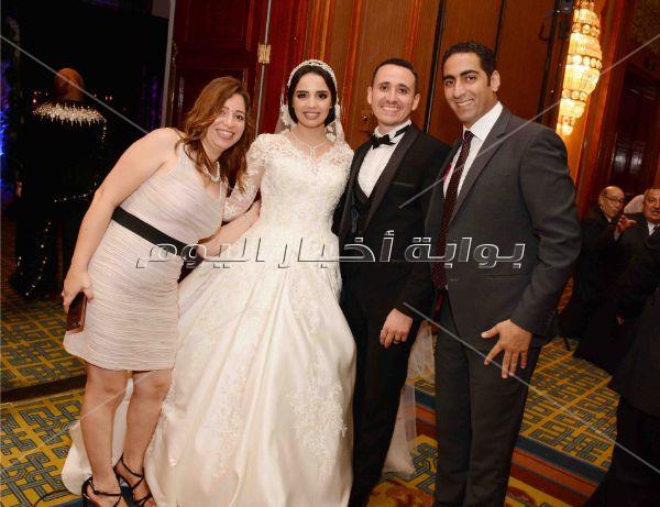 أوكا وأورتيجا وأوكسانا نجوم زفاف «محمد وريم»