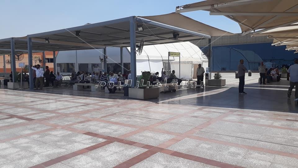 أولى رحلات عودة الحجاج بمطار القاهرة