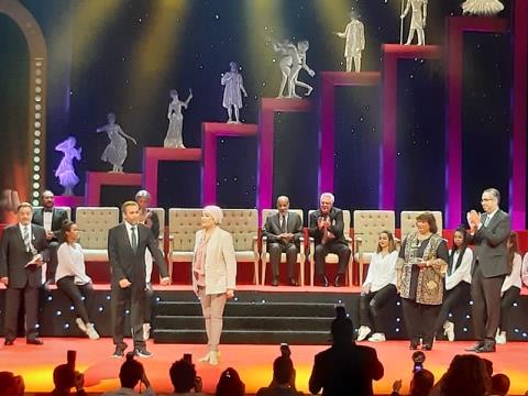 وزير الثقافة تكرم 11 فنانا ومسرحيا بافتتاح المهرجان القومي