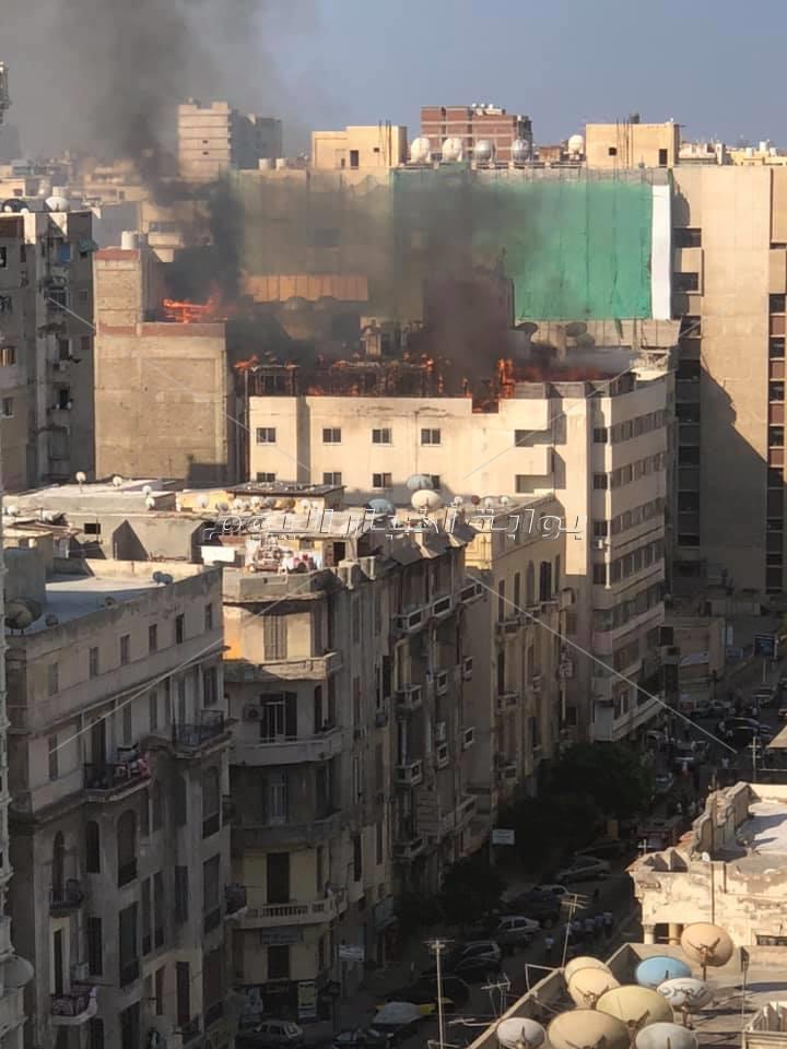 حريق هائل بفندق وسط الإسكندرية