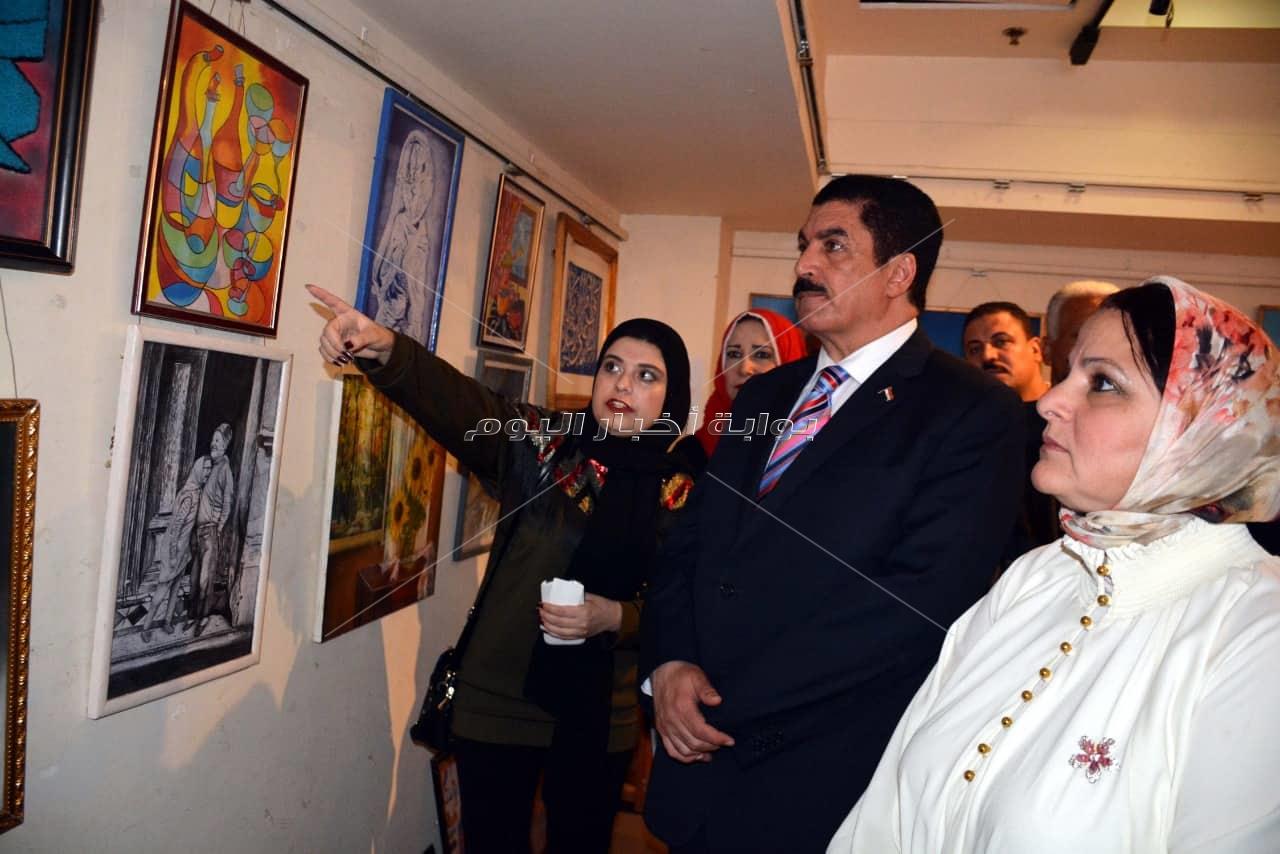 محافظ القليوبية يشارك بإحتفالية قصر ثقافة بنها بالعيد القومي للمحافظة