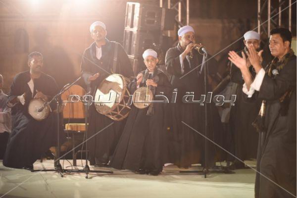 60 صورة من حفل عمر خيرت في ختام مهرجان القلعة