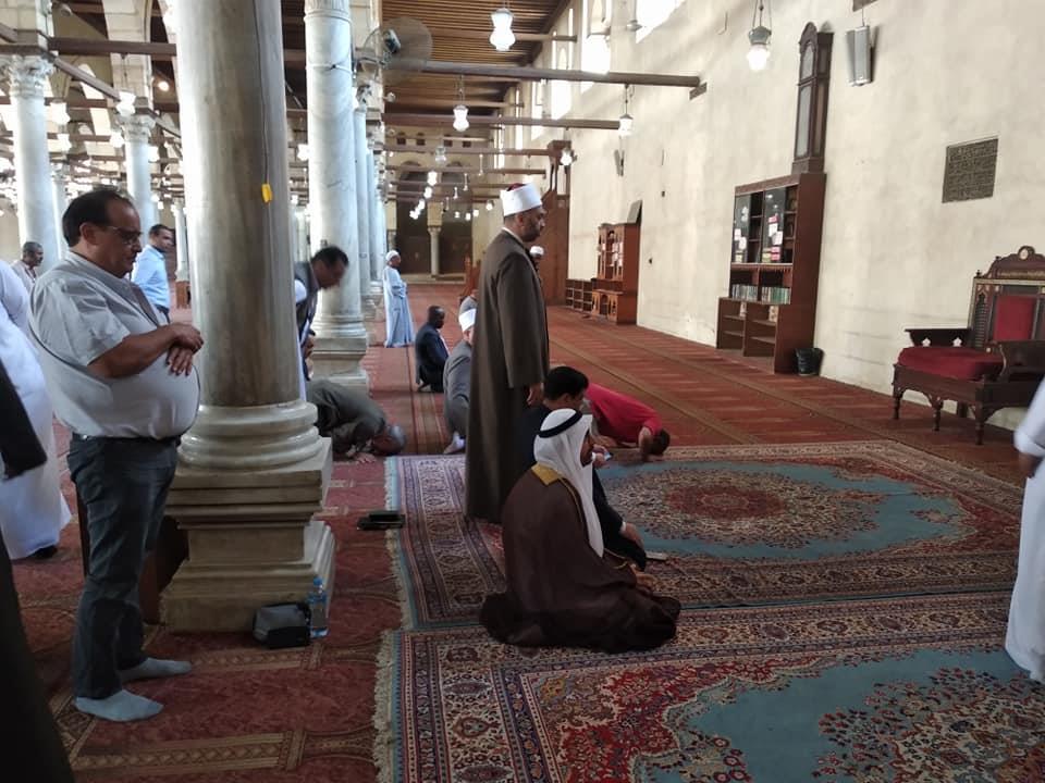 ضيوف مؤتمر الأعلى للشئون الإسلامية في مسجد عمرو بن العاص
