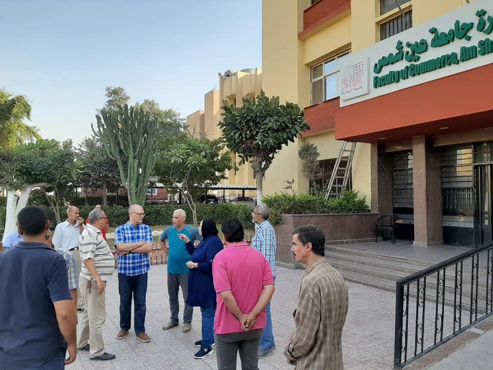 بالصور ..عميد تجارة عين شمس يتفقد الاستعدادات النهائية للعام الجامعي الجديد 2020/2019