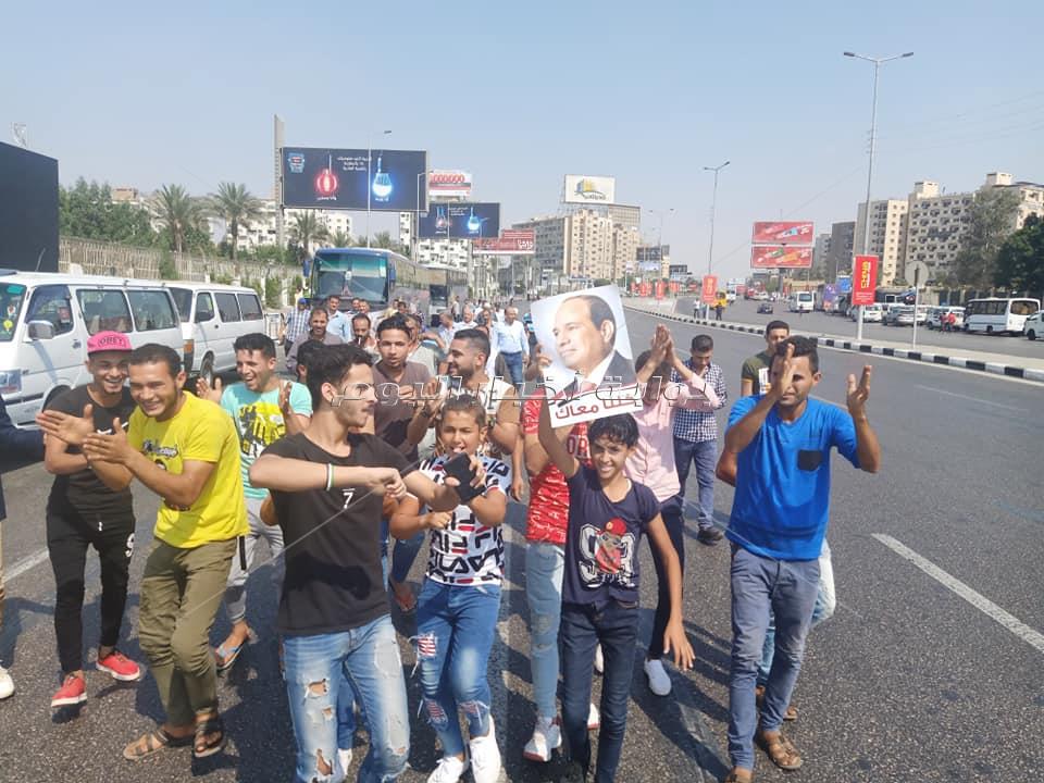 مسيرة شبابية تنضم للمنصة لتأييد الرئيس السيسي