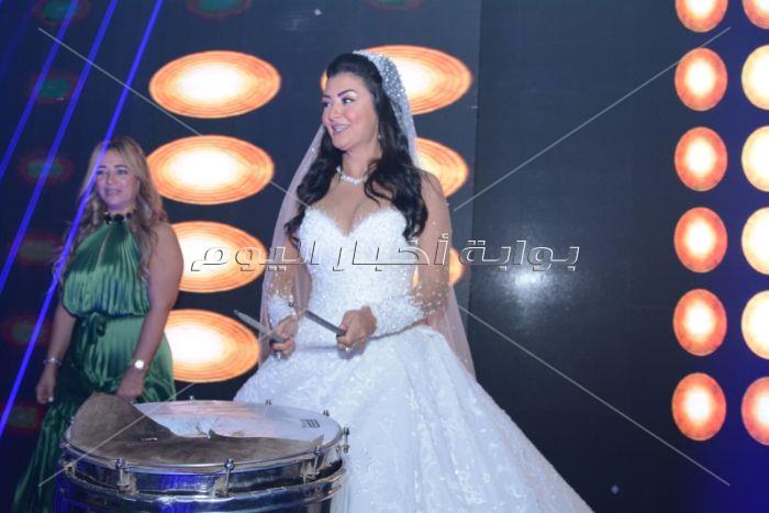 نجوم الفن والرياضة يحتفلون بزفاف هاني رمزي