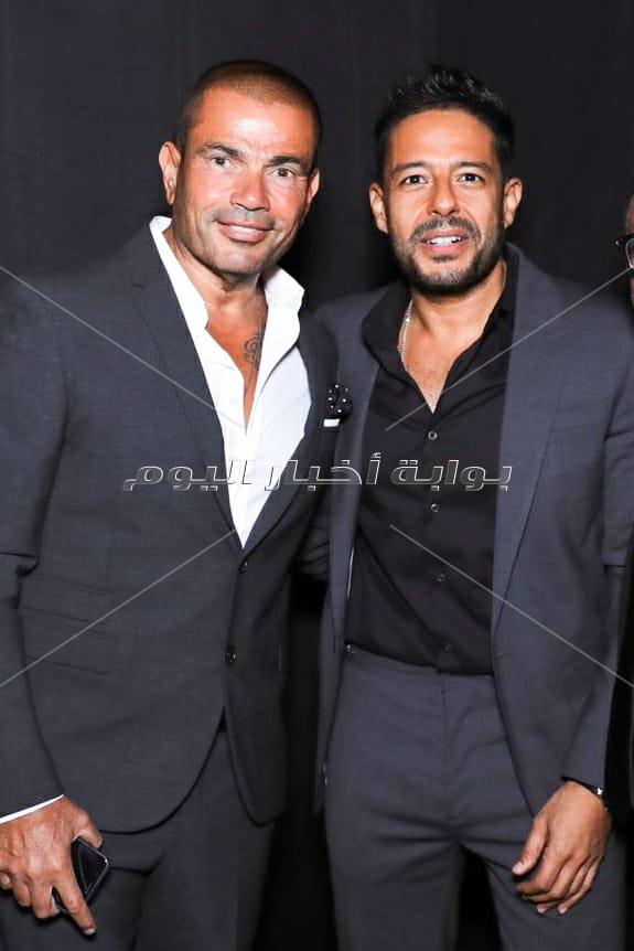 كواليس لقاء عمرو دياب وحماقي في حفل واحد
