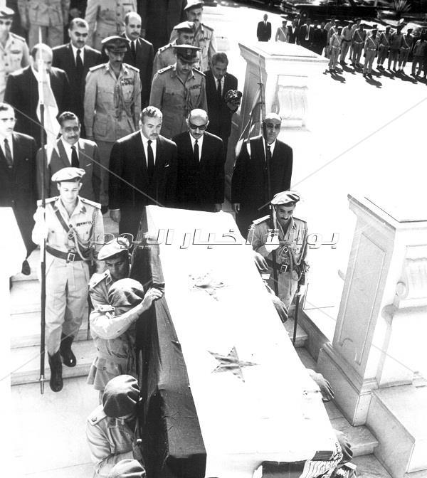 جنازة جمال عبد الناصر