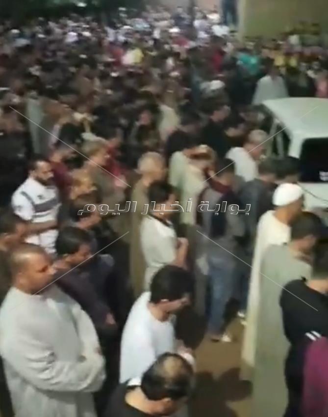 تشييع جثمان جثة الشاب الذي قفز من قطار اسكندرية