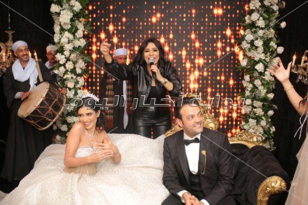 الليثي وأمينة يُشعلان زفاف «عبد الغني وميرا»
