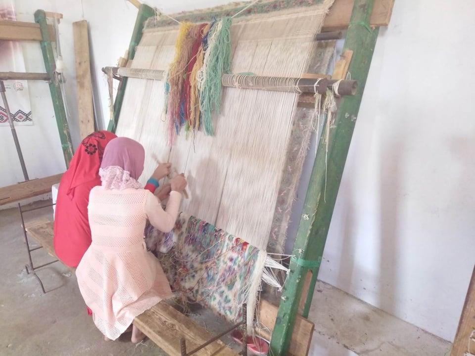 مدرسة محمد محمود في أسيوط «نواة لصناعة السجاد اليدوي»