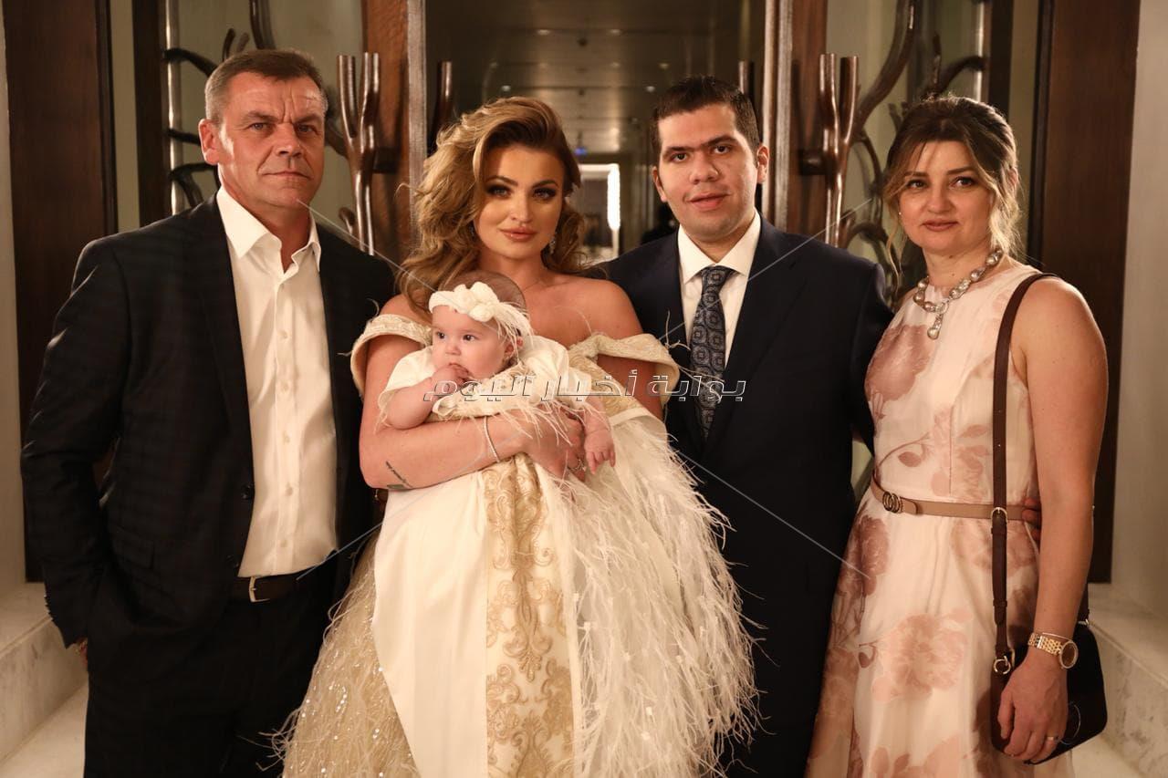 صور| شيبة وياسمينا علواني يحتفلان بعيد زواج أحمد عبد المعبود و الأوكرانية ناتاليا 