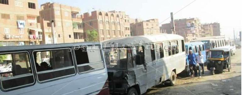 سيارات بدون نمر وعربات متهالكة تجوب شوارع شبرا الخيمة