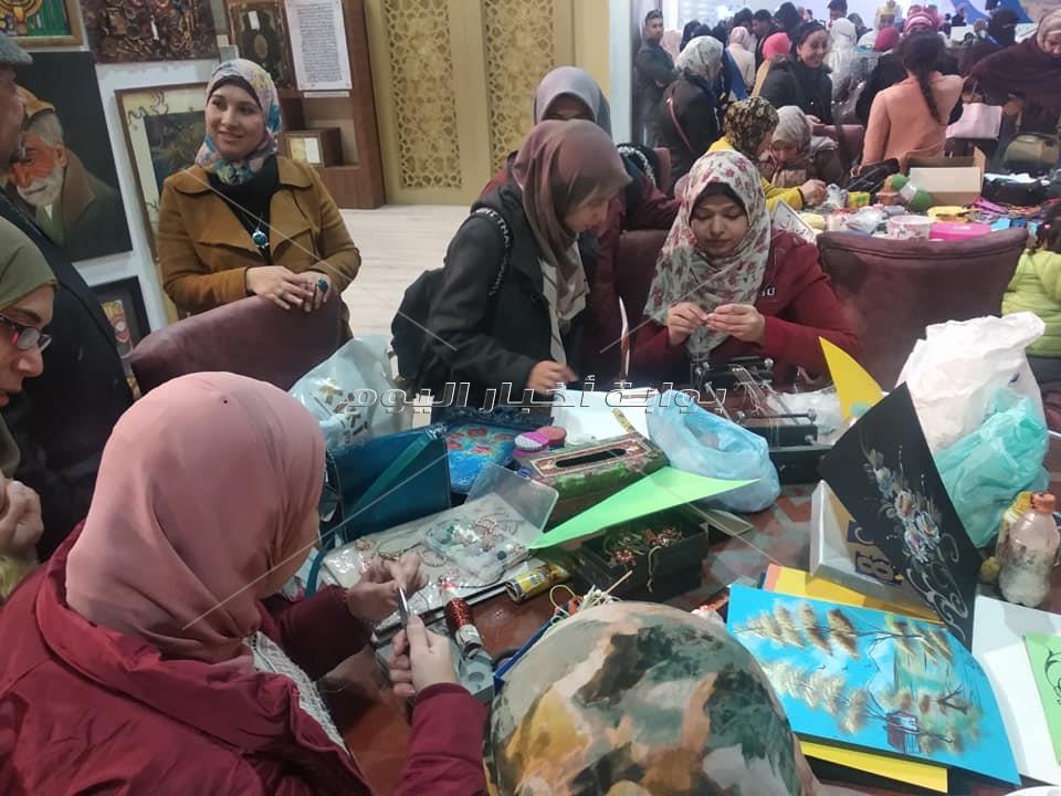  ورش عمل أنشطة متنوعة في جناح الأزهر بمعرض القاهرة الدولي للكتاب