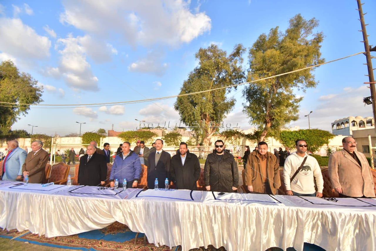مصطفى كامل يُشعل احتفالية أعياد الشرطة بالأغاني الوطنية