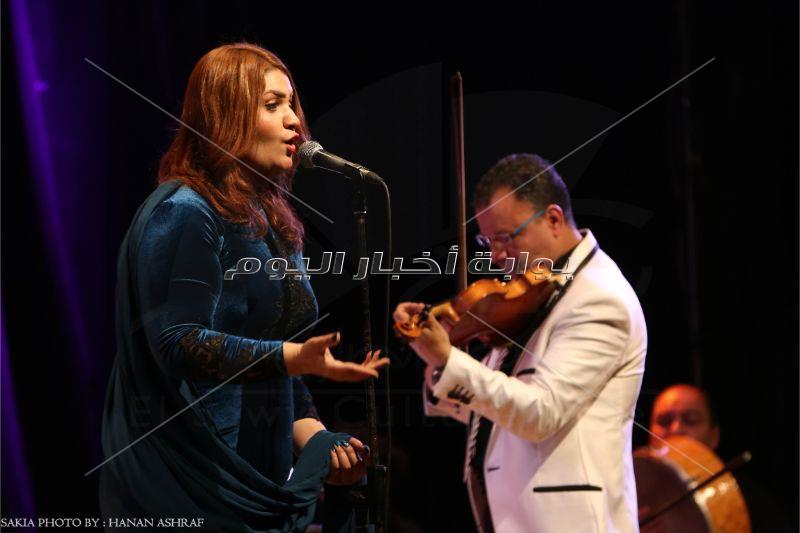 "نجوم مصرية" تقدم أغاني الفن الجميل على مسرح الساقية