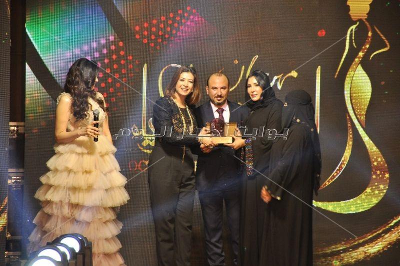  تكريم أحمد بدير وصيام ومنال سلامة بمهرجان «أزياء أكتوبر»