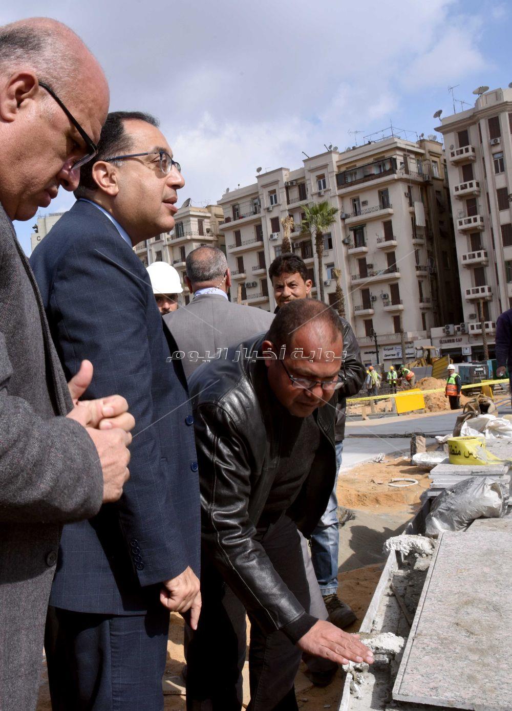 رئيس الوزراء يتفقد ميدان التحرير_ تصوير: أشرف شحاتة‎