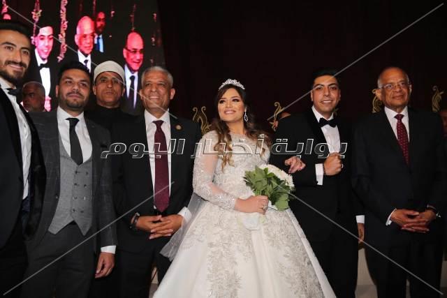علي عبد العال ووكيلي مجلس النواب في زفاف ابنة النائب محمد الحسيني