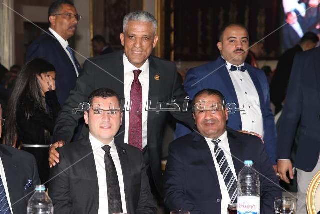 علي عبد العال ووكيلي مجلس النواب في زفاف ابنة النائب محمد الحسيني