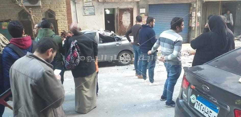 انهيار شرفة عقار بـ "عريس وعروسة" في الإسكندرية