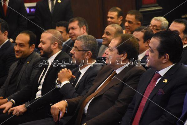رئيس "مستقبل وطن" الجديد يعقد أول اجتماع مع قيادات الحزب والأمناء بالمحافظات