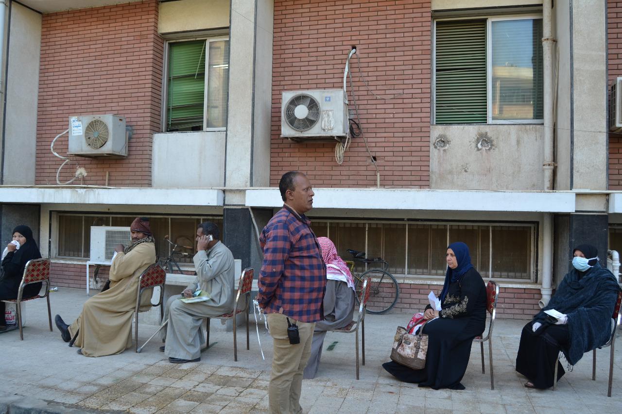 معهد جنوب مصر للأورام يعود لإستقبال المرضى بعد  التطهير والتعقيم