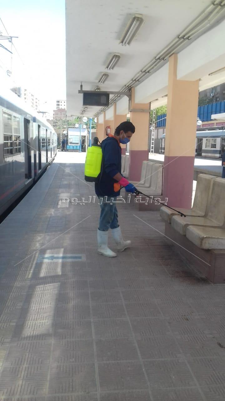 بالصور| السكة الحديد والمترو تواصلان إتخاذ الإجراءات الاحترازية ضد كورونا 
