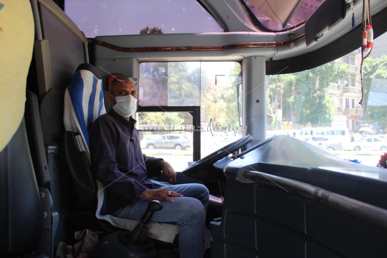 وزير النقل يوجه قيادات السوبرجيت بمتابعة إرتداء الركاب للكمامات (صور) 