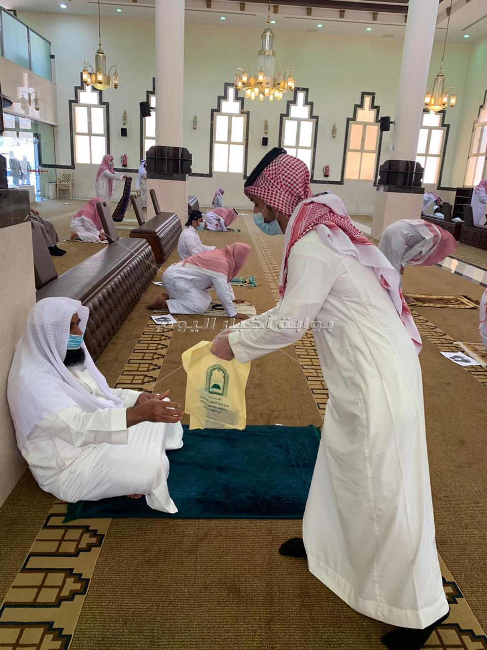 «تعقيم وتنظيم» بمساجد وجوامع السعودية بجهود الشؤون الإسلامية  