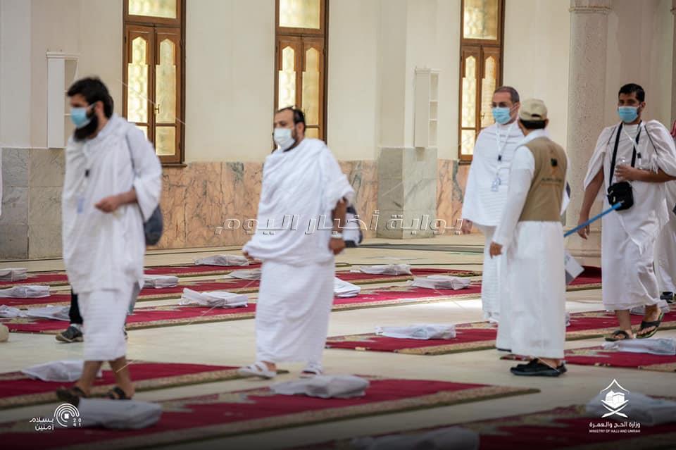 صور| تصعيد الحجّاج من مشعر مِنى إلى مسجد نَمرة بمشعر عَرفات
