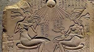خبير آثار يرد على خرافات كاتب مصرى ببريطانيا« إخناتون» ليس هو «نبى الله موسى»