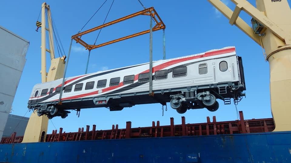 وصول دفعة جديدة من عربات القطارات الروسية الجديدة إلى ميناء الإسكندرية