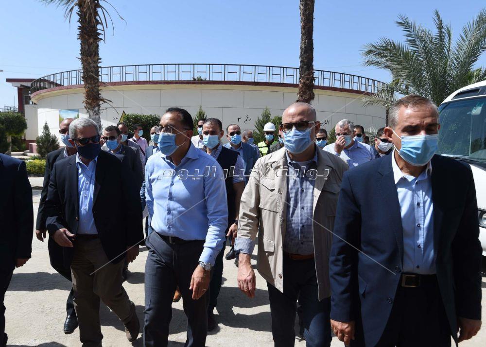 رئيس الوزراء يتفقد محطةمعاجلة الصف الصحى كفر الشيخ
