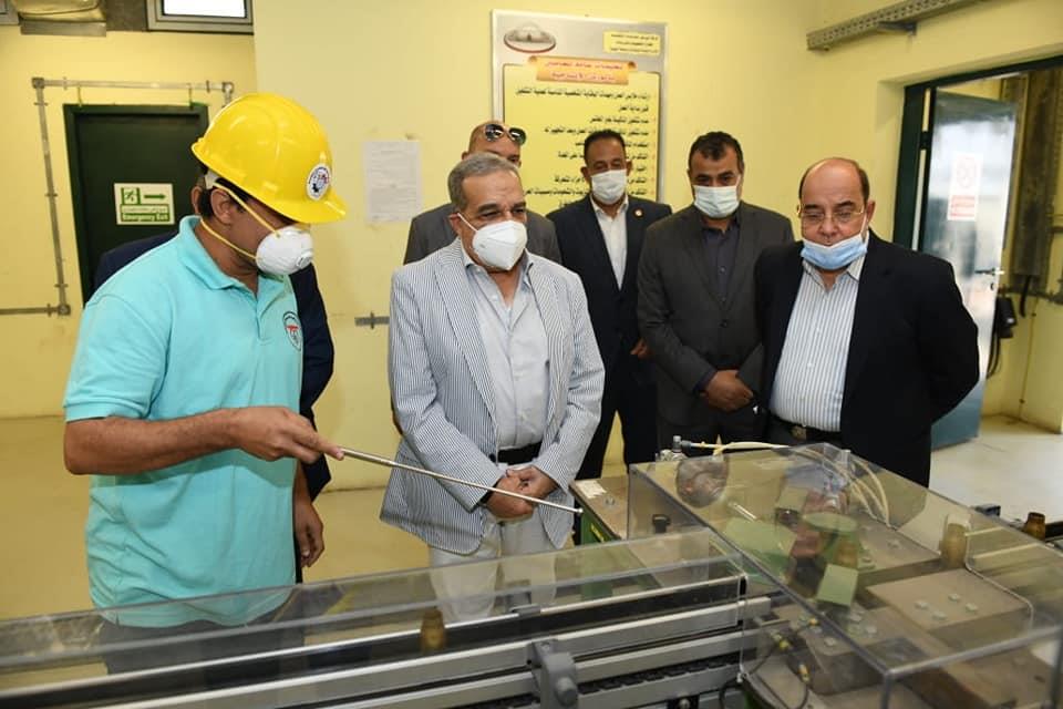 خلال تفقد وزير الدولة للإنتاج الحربي شركة أبو زعبل للصناعات المتخصصة