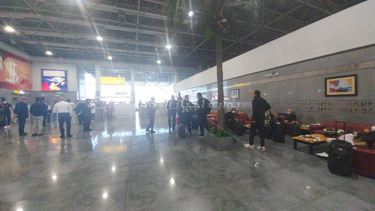 بعثة الأهلي تصل مطار القاهرة بعد الفوز على الوداد في نصف نهائي إفريقيا