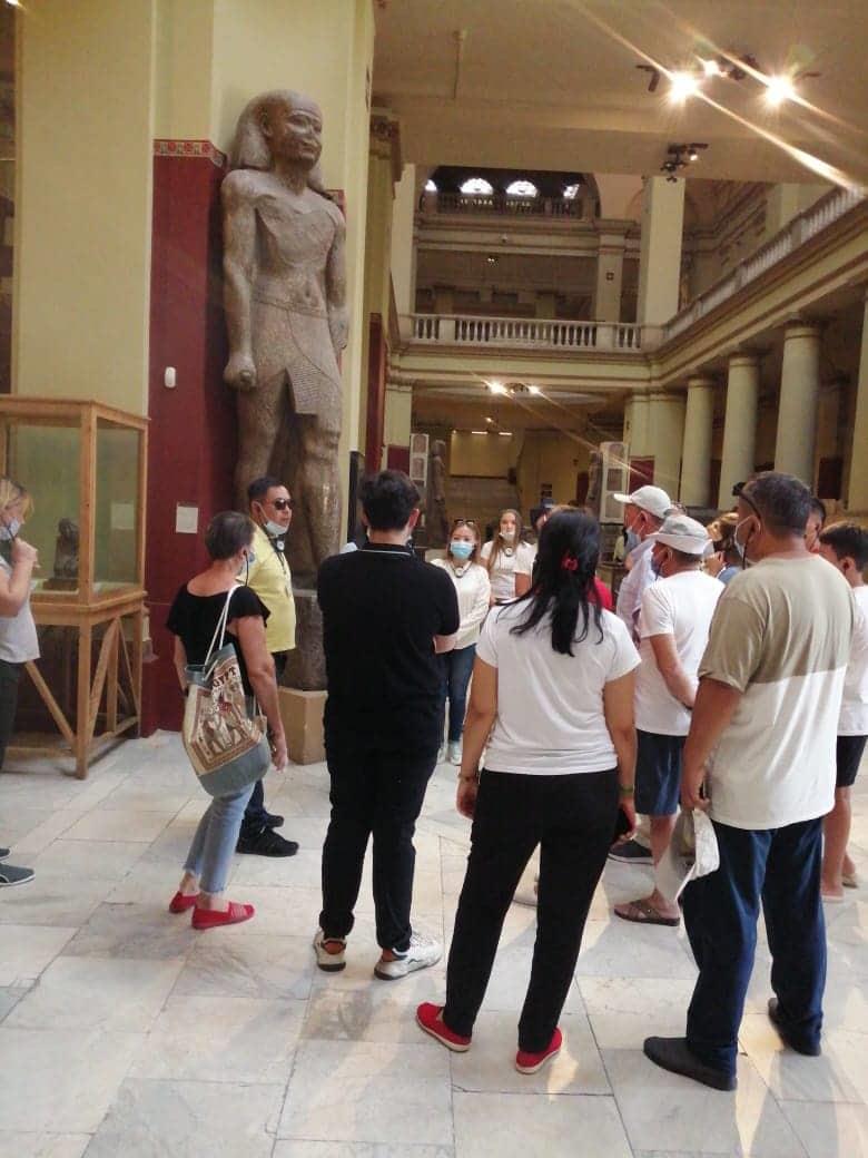 شاهد  توافد السياح  على المناطق الأثرية المصرية 