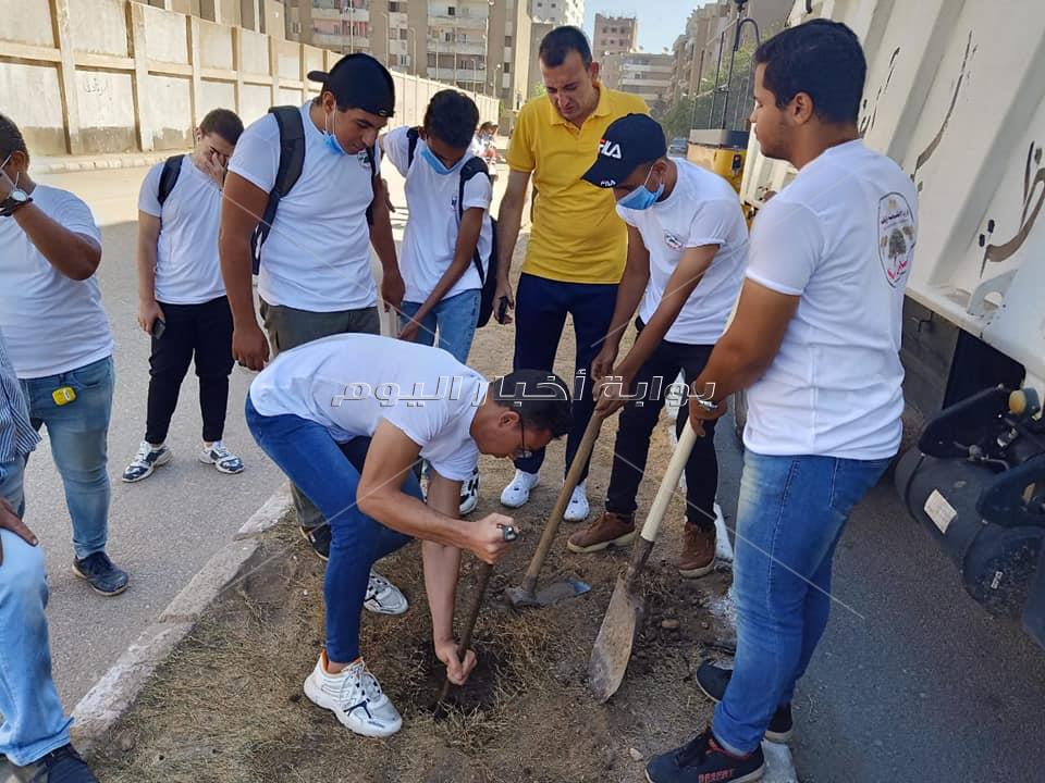  أسيوط تطلق مبادرة "مصر جميلة" لتنظيف الشوارع وإعادتها للمظهر الحضاري 