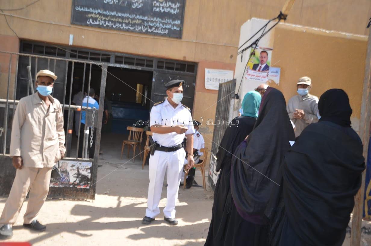 إقبال كثيف على لجان الاقتراع بإنتخابات النواب في إسنا جنوب محافظة الأقصر