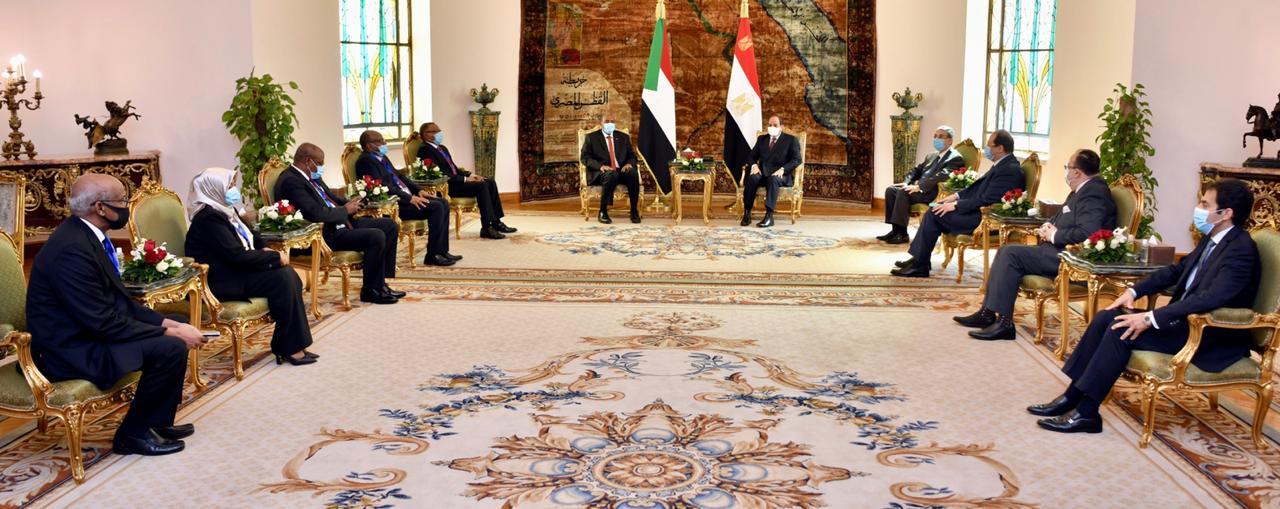 الرئيس السيسي: موقف مصر ثابت من دعم أمن واستقرار السوادن