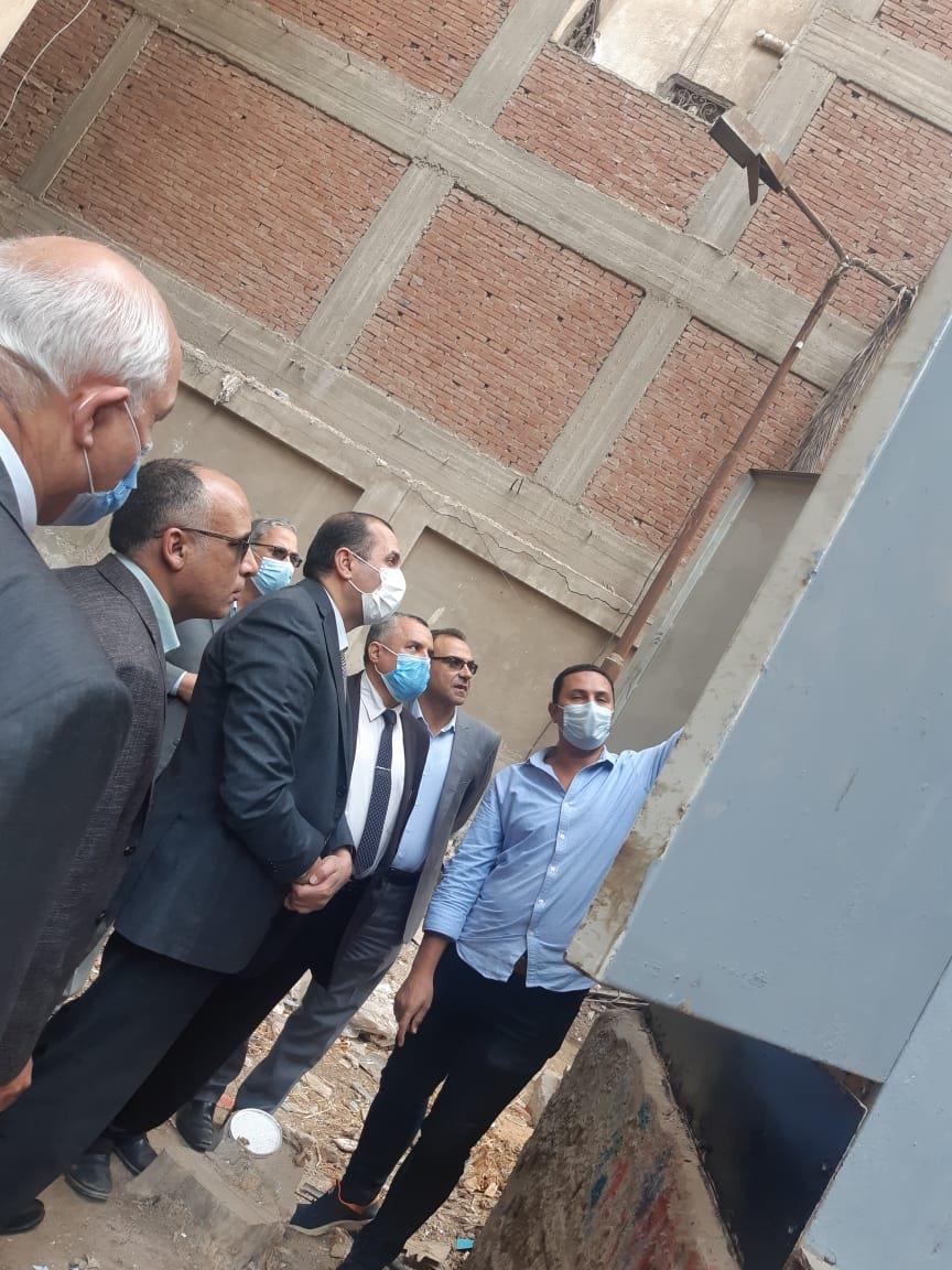خالد الدستاوي يزور شركة جنوب الدلتا لتوزيع الكهرباء