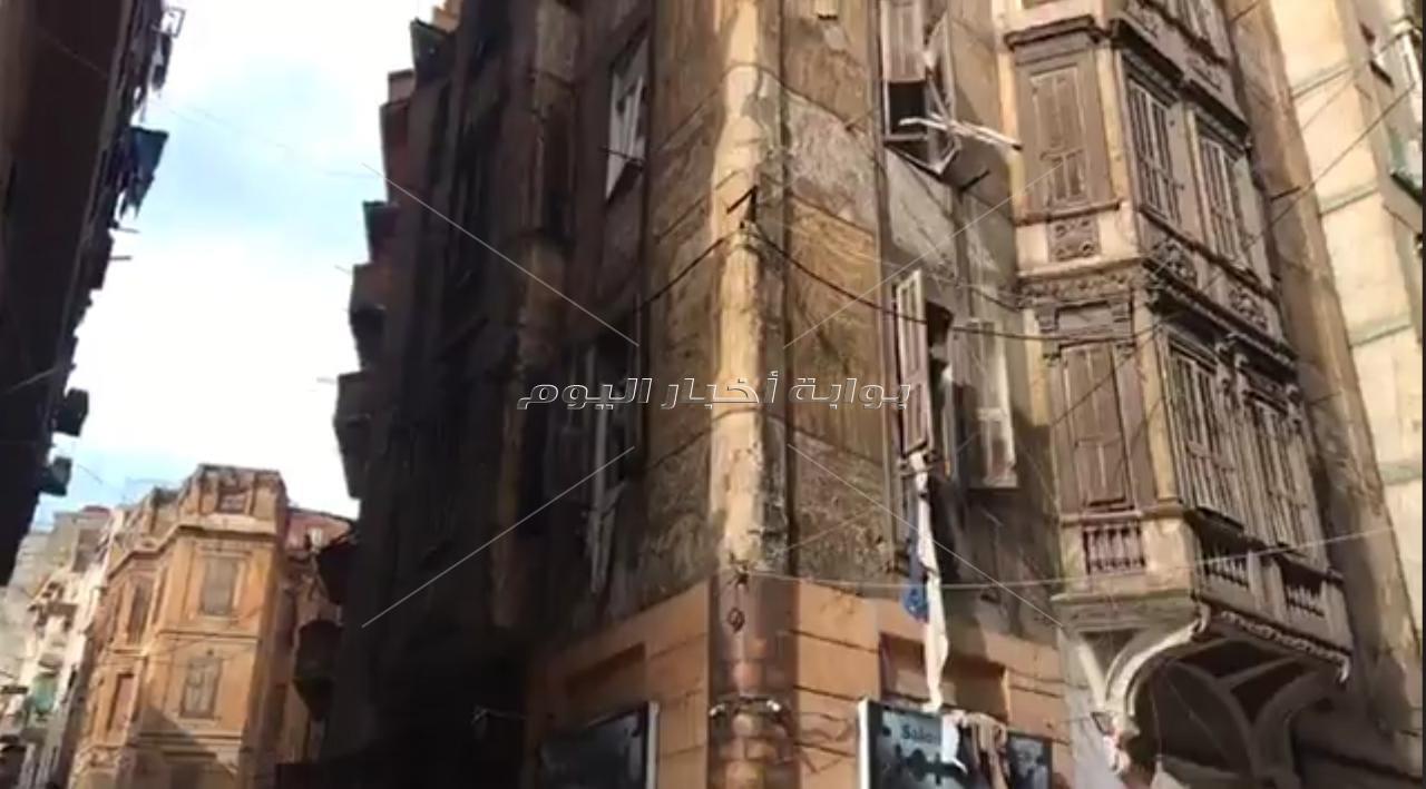 إصابة شخص وفقدان 4 في انهيار سقف عقار بالإسكندرية بسبب الأمطار