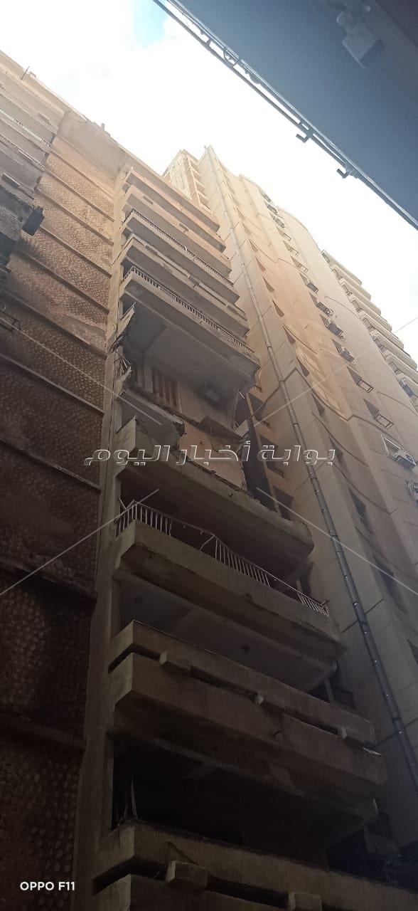 صور| انهيار أجزاء من عقار بمنطقة العصافرة بحري في الإسكندرية 