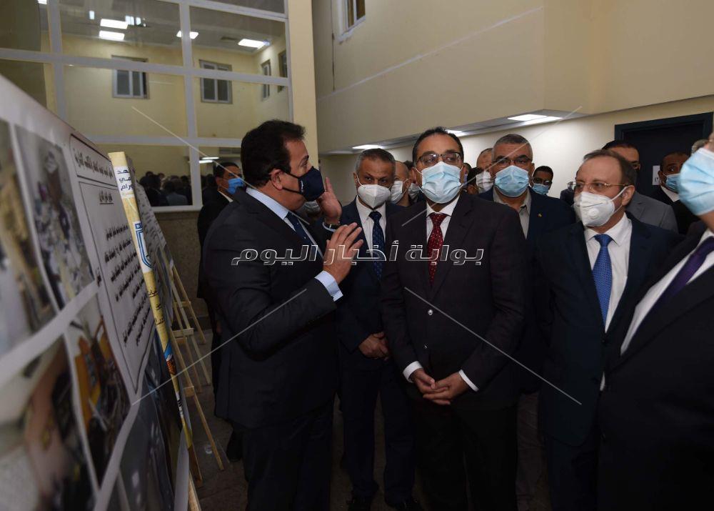 رئيس الوزراء يتفقد أعمال إعادة تأهيل مباني المعهد القومي للأورام‎‎