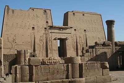  العمارة في مصر القديمة