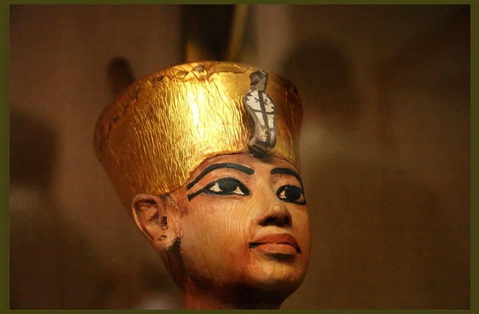 مقتنيات توت عنخ آمون في المتحف المصري الكبير
