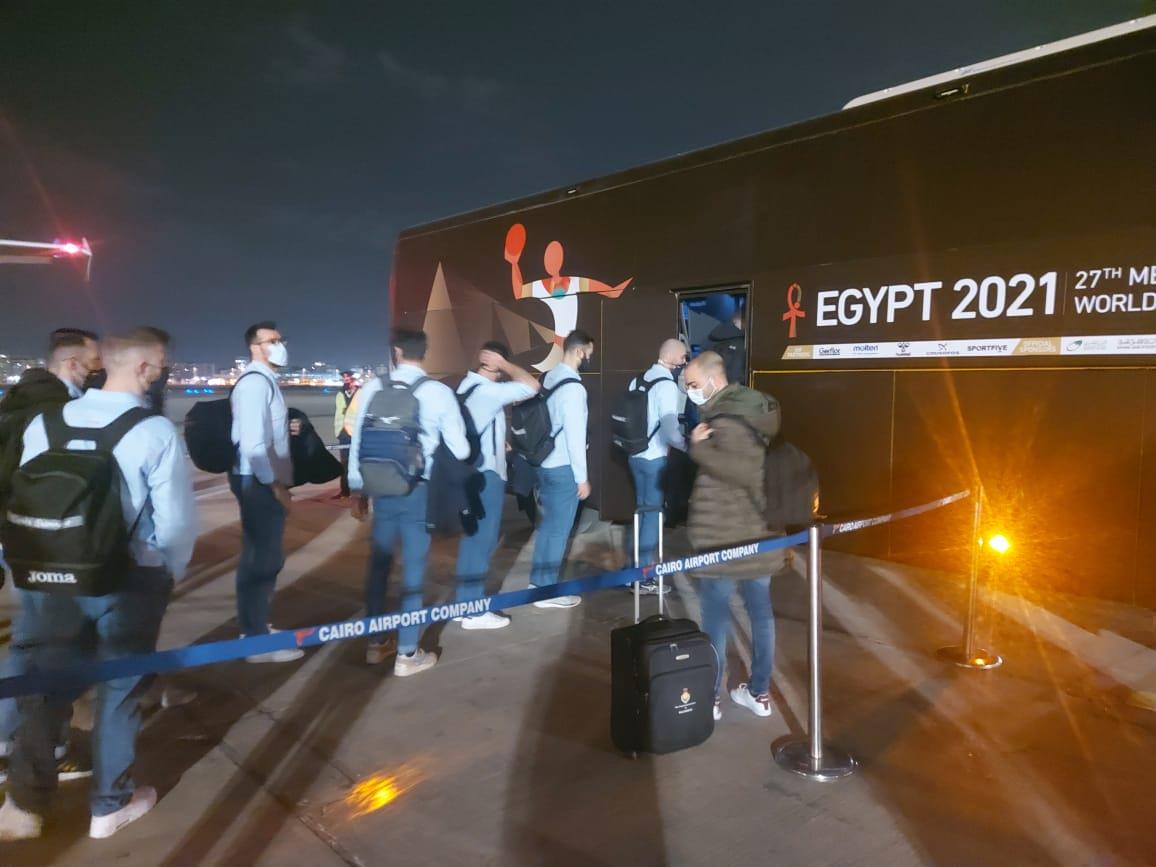 مطار القاهرة يستقبل منتخبات هولندا وإسبانيا  والبرازيل والرأس الأخضر لكرة اليد