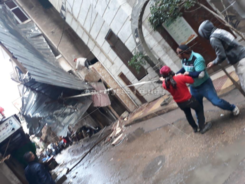 سرعتها 50 عقدة.. خسائر في شوارع الإسكندرية بسبب الرياح 