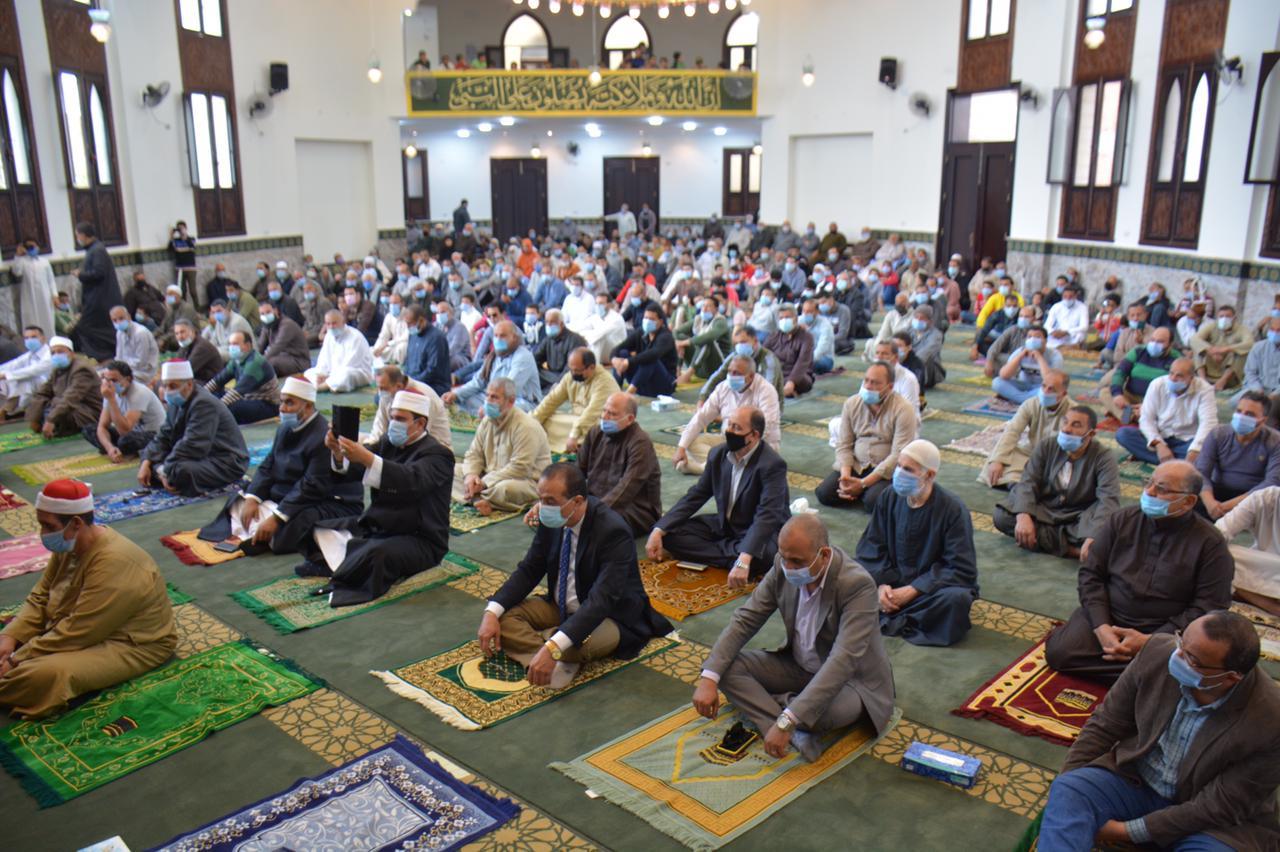 افتتاح خمس مساجد 