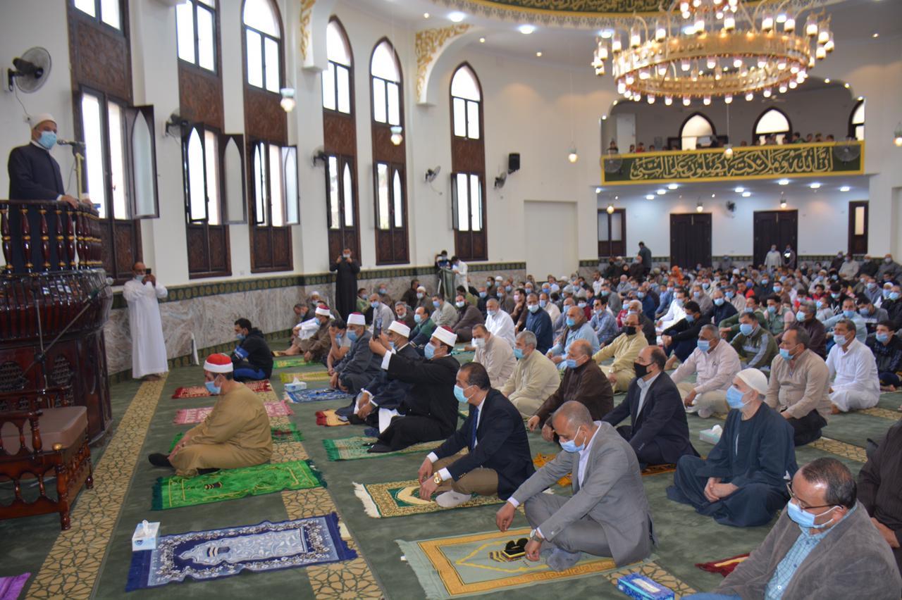 افتتاح خمس مساجد 